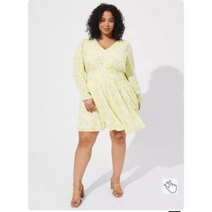 NWT Torrid Size 2X 18-20 Mini Wash Gauze Wide Waist Skater Dress Floral Yellow